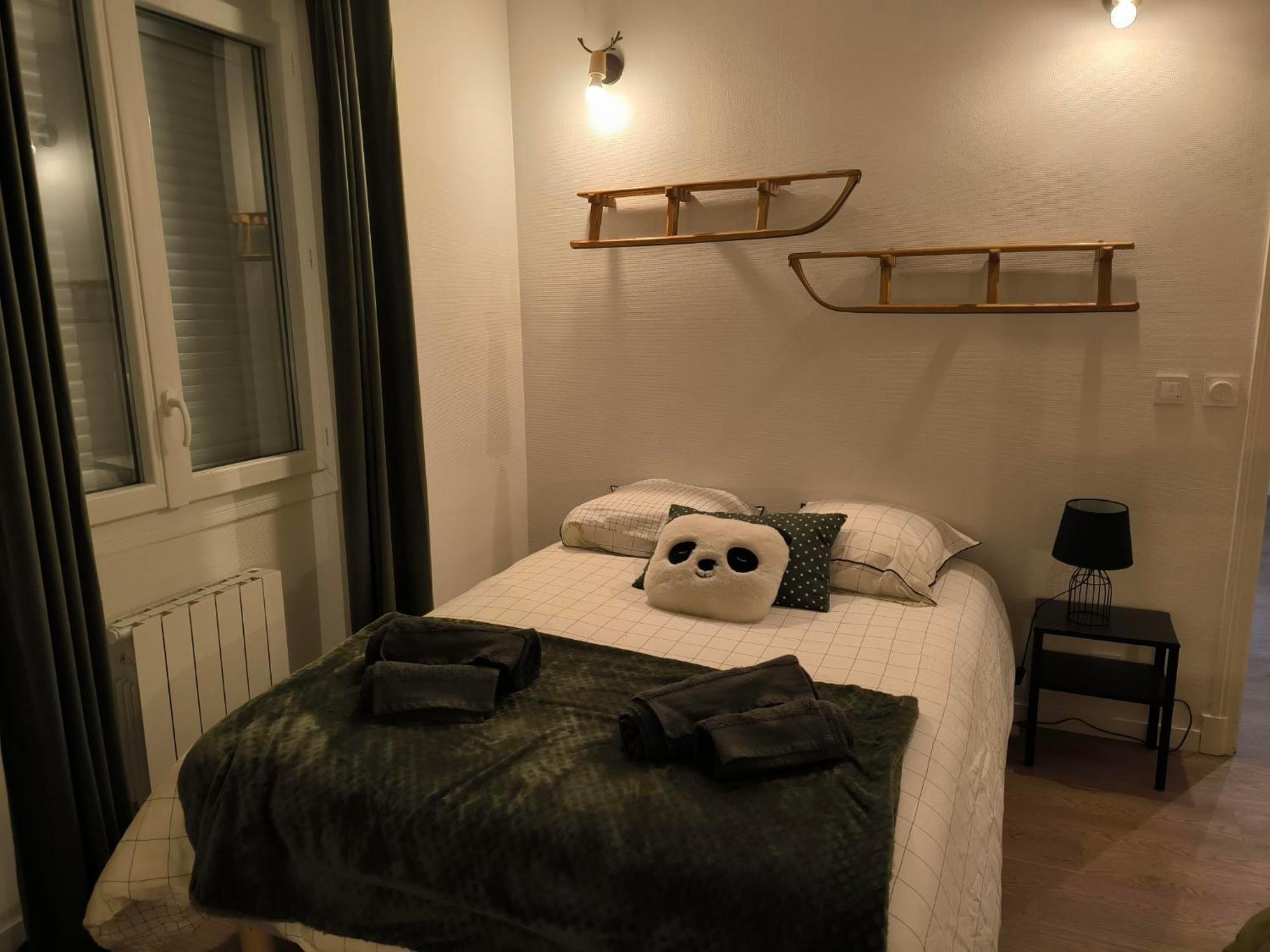 Lodge Loupau Maga Bagneres-de-Luchon Ngoại thất bức ảnh