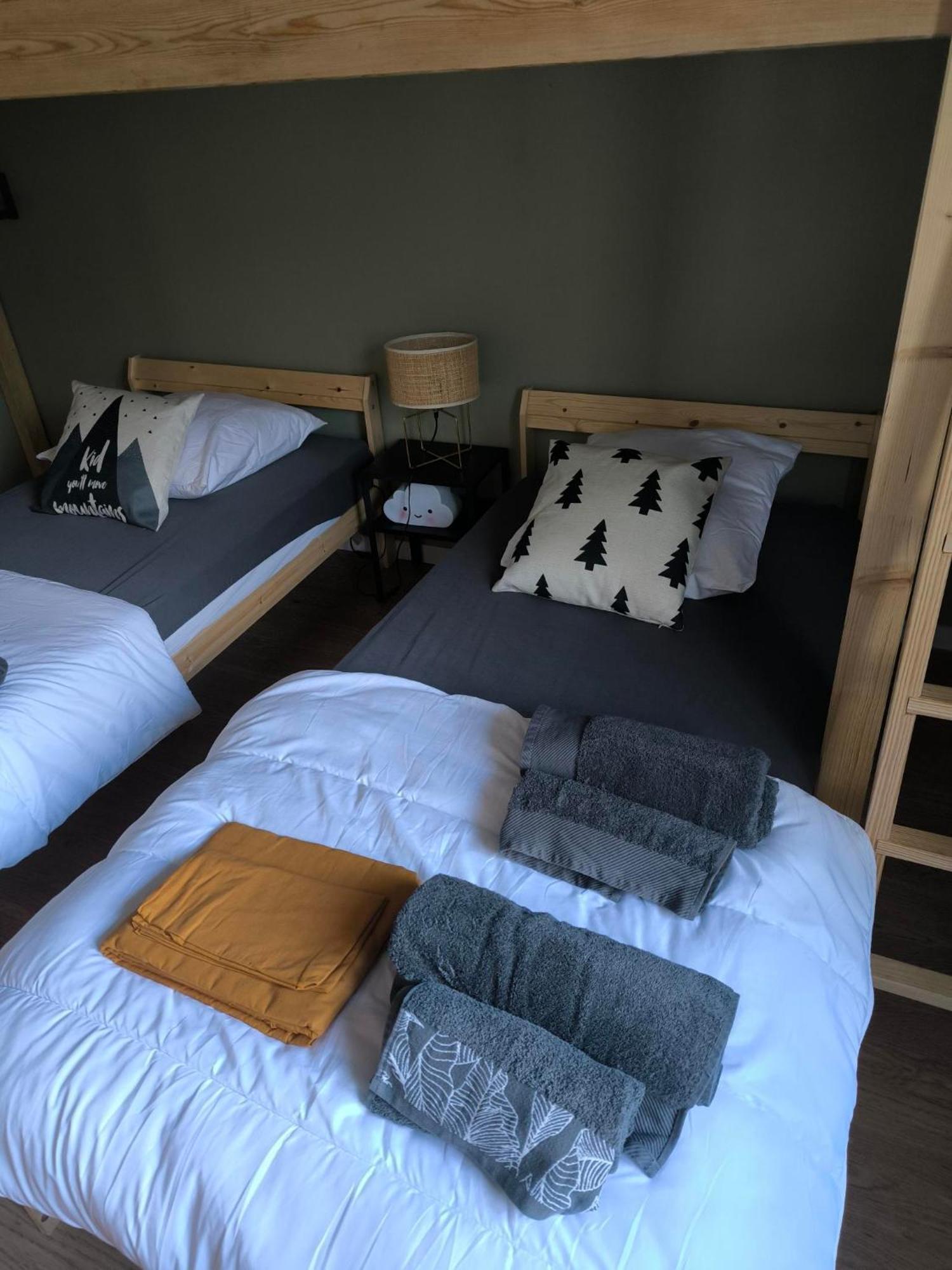 Lodge Loupau Maga Bagneres-de-Luchon Ngoại thất bức ảnh