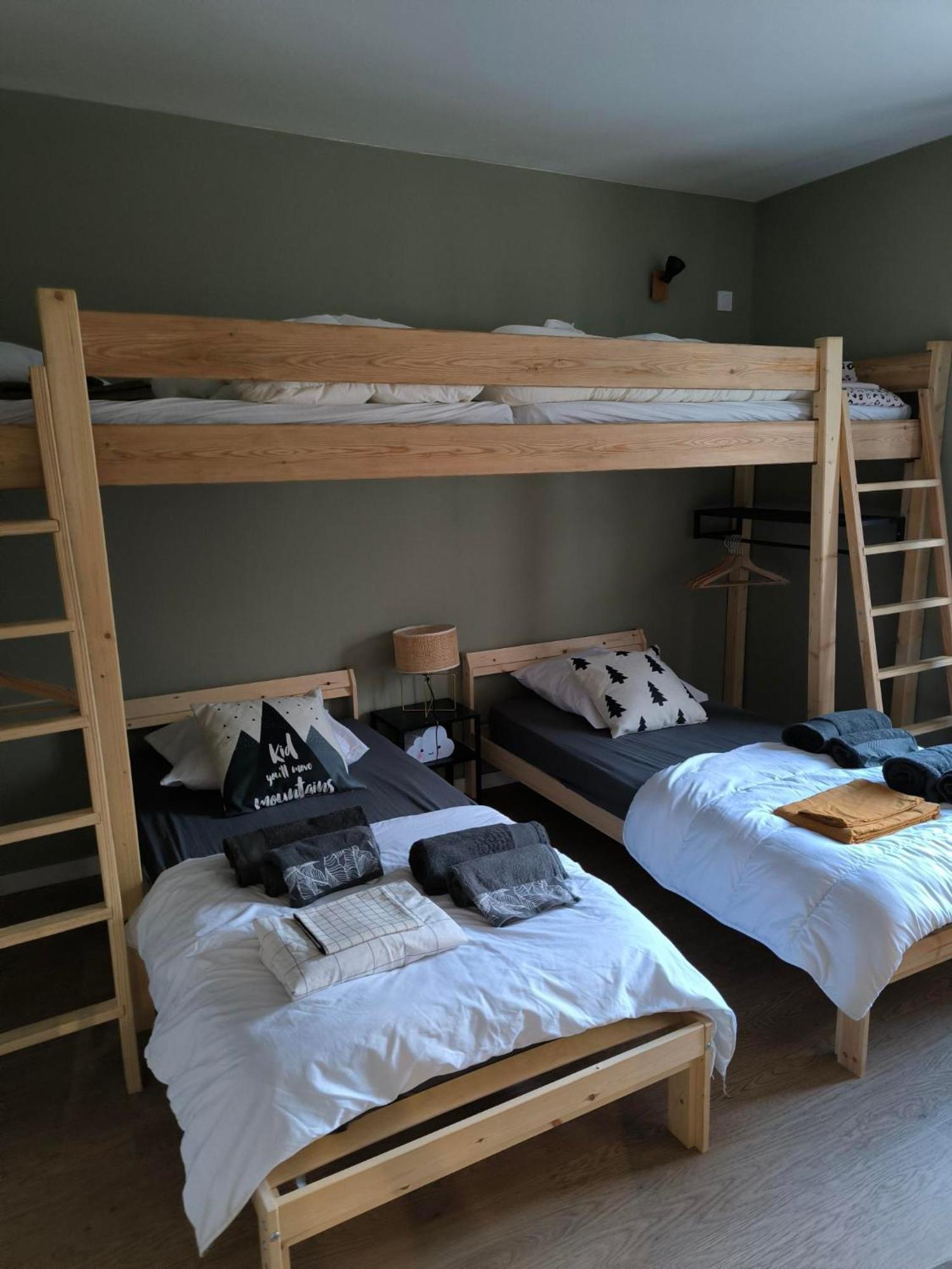 Lodge Loupau Maga Bagneres-de-Luchon Ngoại thất bức ảnh